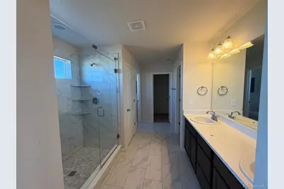 951 N Vandriver Way, Aurora, CO 80018 - Photo 29