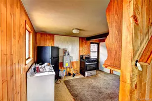 135 Eagle Rock Rd, Jefferson, CO 80456 - Photo 9
