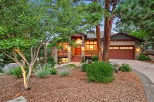 2643 Hawk Point Ct, Castle Rock, CO 80104 - Photo 3