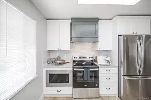 3690 Leyden St, Denver, CO 80207 - Photo 9
