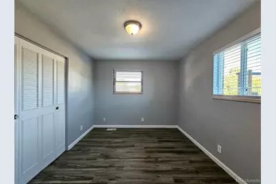 5542 Scranton Street, Denver, CO 80239 - Photo 17