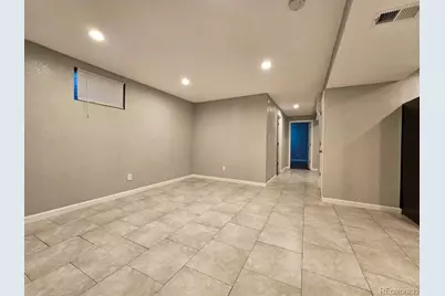 5542 Scranton Street, Denver, CO 80239 - Photo 27