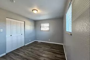 5542 Scranton St, Denver, CO 80239 - Photo 13