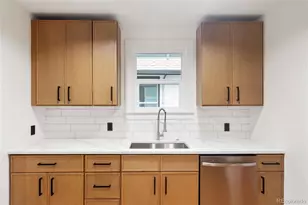 3351 N Gaylord St, Denver, CO 80205 - Photo 9