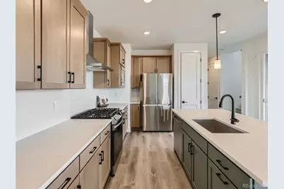 1203 S Algonquian Street, Aurora, CO 80018 - Photo 3