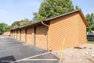 3275 S Ammons St, Lakewood, CO 80227 - Photo 3