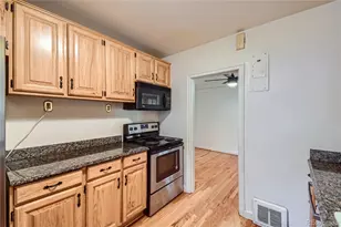 1794 S Franklin St, Denver, CO 80210 - Photo 11