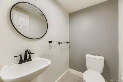 10594 E Jewell Avenue, Aurora, CO 80012 - Photo 7