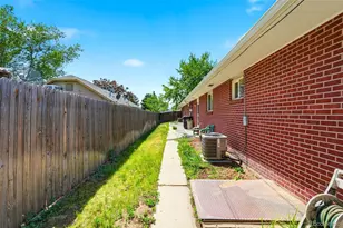 4280 W Virginia Ave, Denver, CO 80219 - Photo 31