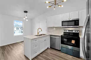 236 Jefferson Dr, Bennett, CO 80102 - Photo 3