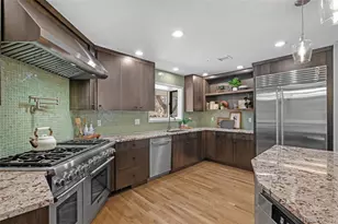 2738 S Langley Ct, Denver, CO 80210 - Photo 9