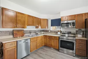 710 4th St, Bennett, CO 80102 - Photo 11