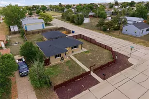 710 4th St, Bennett, CO 80102 - Photo 31