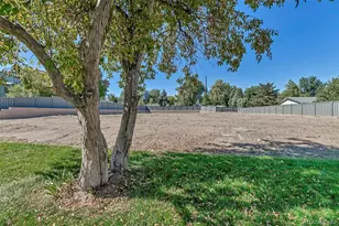 99 S Flower St, Lakewood, CO 80226 - Photo 39