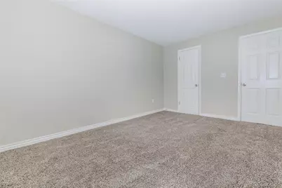 11852 E 16th Avenue, Aurora, CO 80010 - Photo 5
