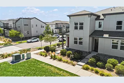 16073 E Warner Place, Denver, CO 80239 - Photo 35