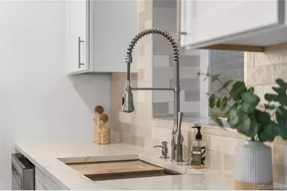 1623 E 30th Avenue, Denver, CO 80205 - Photo 7