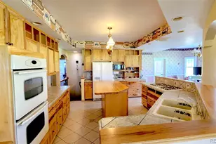 242 E Blarney Stone Rd, Howard, CO 81233 - Photo 9