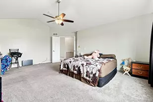 3754 S Orleans St, Aurora, CO 80013 - Photo 23