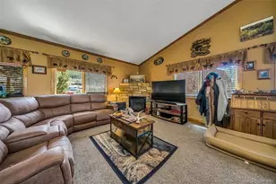 305 E Moffat Ave, Hot Sulphur Springs, CO 80451 - Photo 13