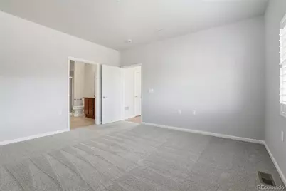 1949 S Flanders Way #B, Aurora, CO 80013 - Photo 9