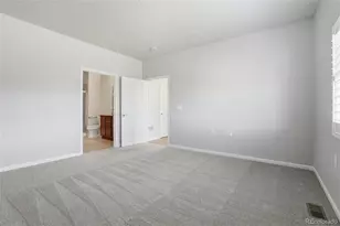 1949 S Flanders Way, Aurora, CO 80013 - Photo 9