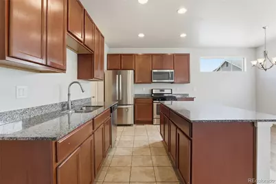 1949 S Flanders Way #B, Aurora, CO 80013 - Photo 7