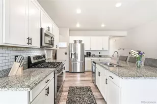 10447 Stagecoach Ave, Longmont, CO 80504 - Photo 7