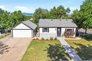 6005 S Sycamore St, Littleton, CO 80120 - Photo 37