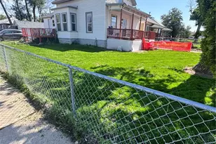 229 13th St, Greeley, CO 80631 - Photo 3