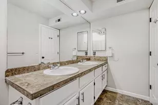 12404 E Tennessee Cir, Aurora, CO 80012 - Photo 7