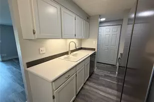 209 E Highline Cir, Centennial, CO 80122 - Photo 21