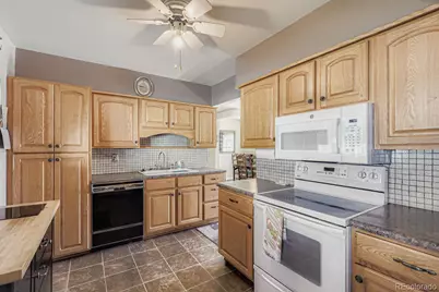5441 E 67th Place, Commerce City, CO 80022 - Photo 9