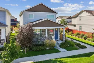 749 N Quemoy St, Aurora, CO 80018 - Photo 3