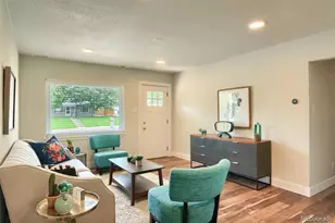 3075 S Grape Way, Denver, CO 80222 - Photo 3