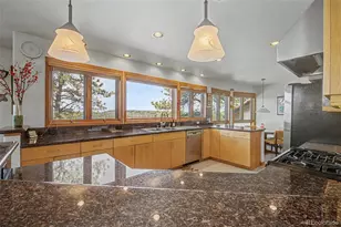 857 Pawnee Trail, Castle Rock, CO 80108 - Photo 9
