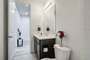 27656 E 10th Dr, Aurora, CO 80018 - Photo 31