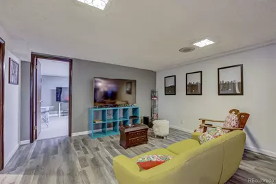 6688 S Wellington Court, Centennial, CO 80121 - Photo 23