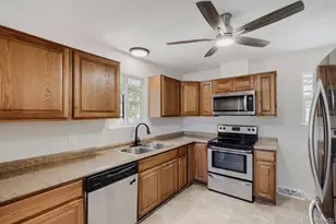 8560 Essex St, Denver, CO 80229 - Photo 9