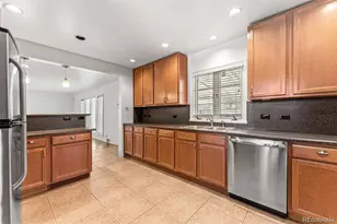 3201 S Bellaire St, Denver, CO 80222 - Photo 7