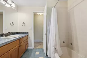 6068 S Locust Cir, Centennial, CO 80111 - Photo 23