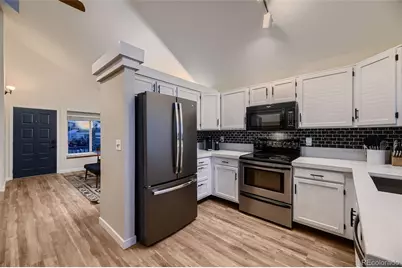 2697 S Deframe Circle, Lakewood, CO 80228 - Photo 5