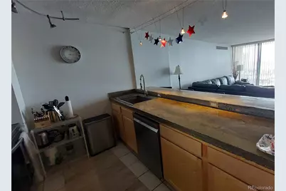 1020 15th Street #33A, Denver, CO 80202 - Photo 7