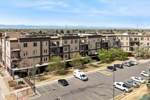 15475 Andrews Dr, Denver, CO 80239 - Photo 35