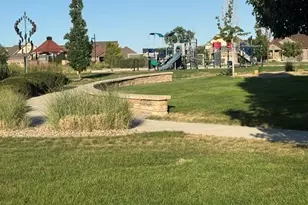 15753 Elizabeth Cir W, Thornton, CO 80602 - Photo 29