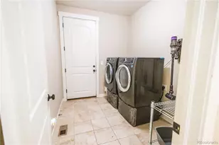 15753 Elizabeth Cir W, Thornton, CO 80602 - Photo 19