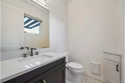 2227 N Clarkson Street, Denver, CO 80205 - Photo 15