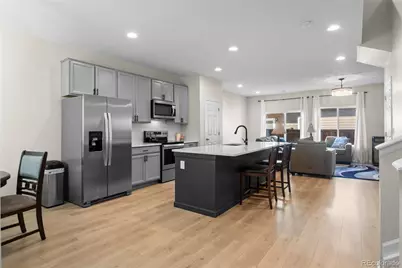 14700 E 104th Avenue #1405, Commerce City, CO 80022 - Photo 9