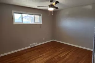 5455 E 36th Ave, Denver, CO 80207 - Photo 7