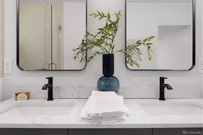 2849 N Vine Street, Denver, CO 80205 - Photo 15